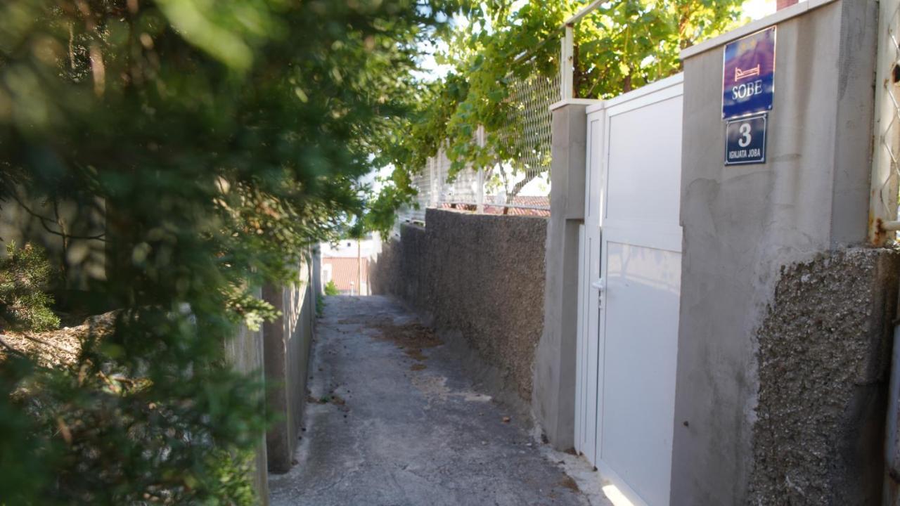 Serious Job Apartment Dubrovnik Dış mekan fotoğraf
