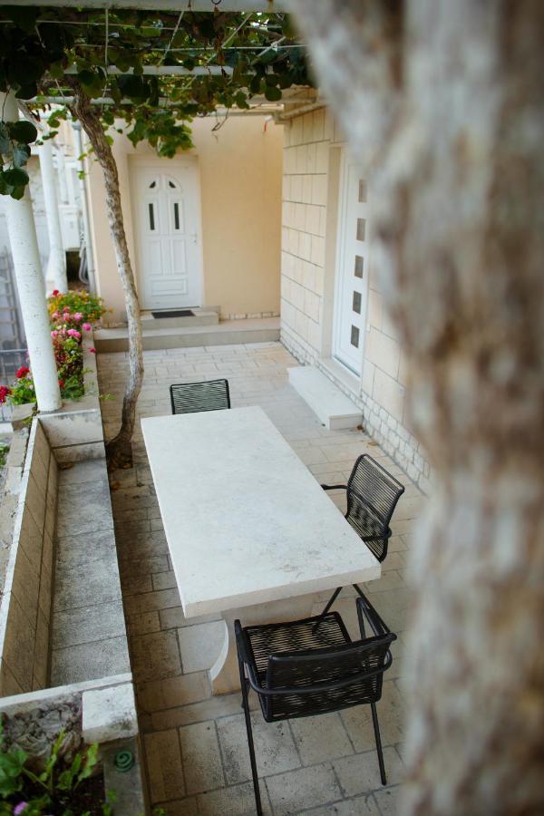 Serious Job Apartment Dubrovnik Dış mekan fotoğraf